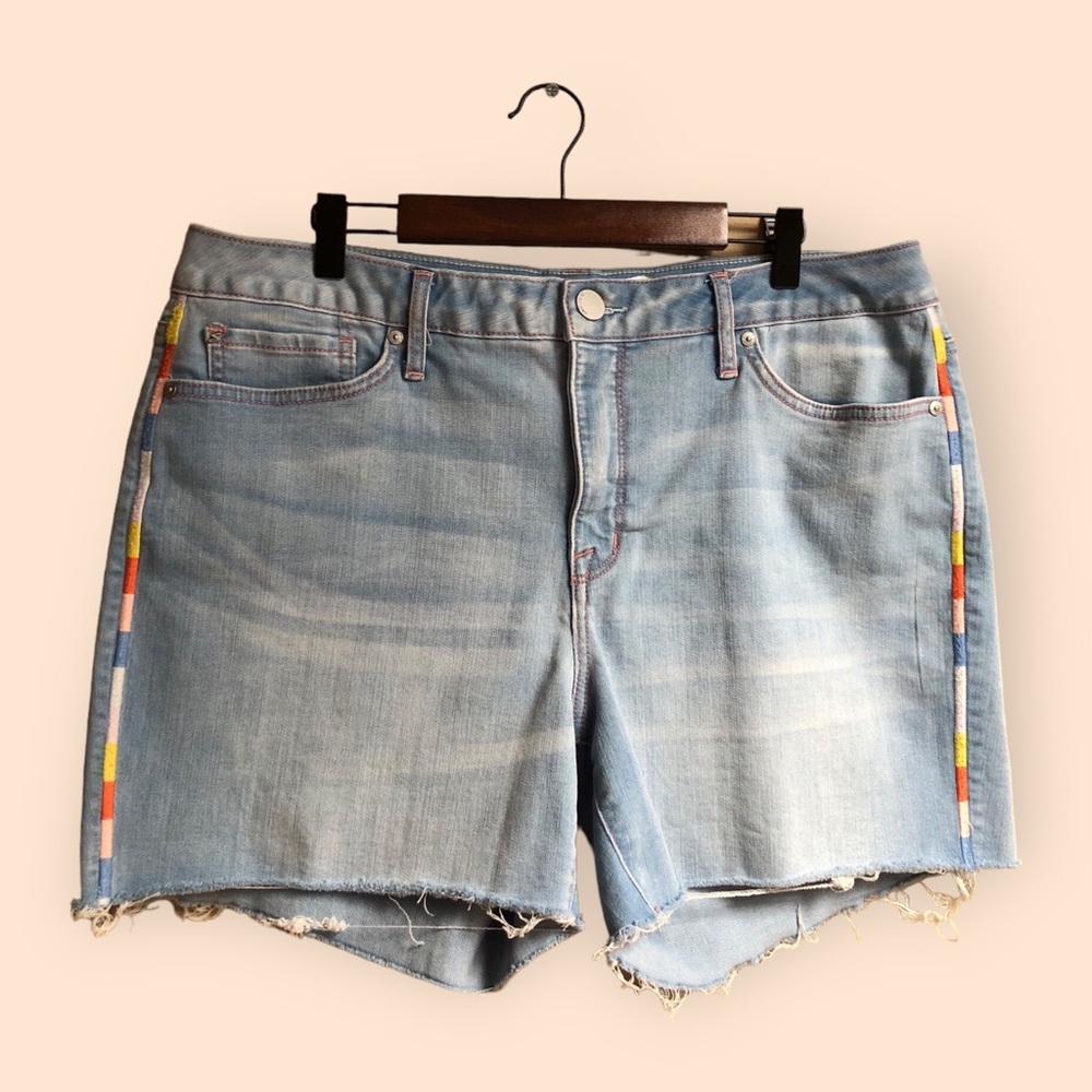 Seven 7 for All Mankind Weekend Shorts Denim Embroidered Boho Women’s Size 14